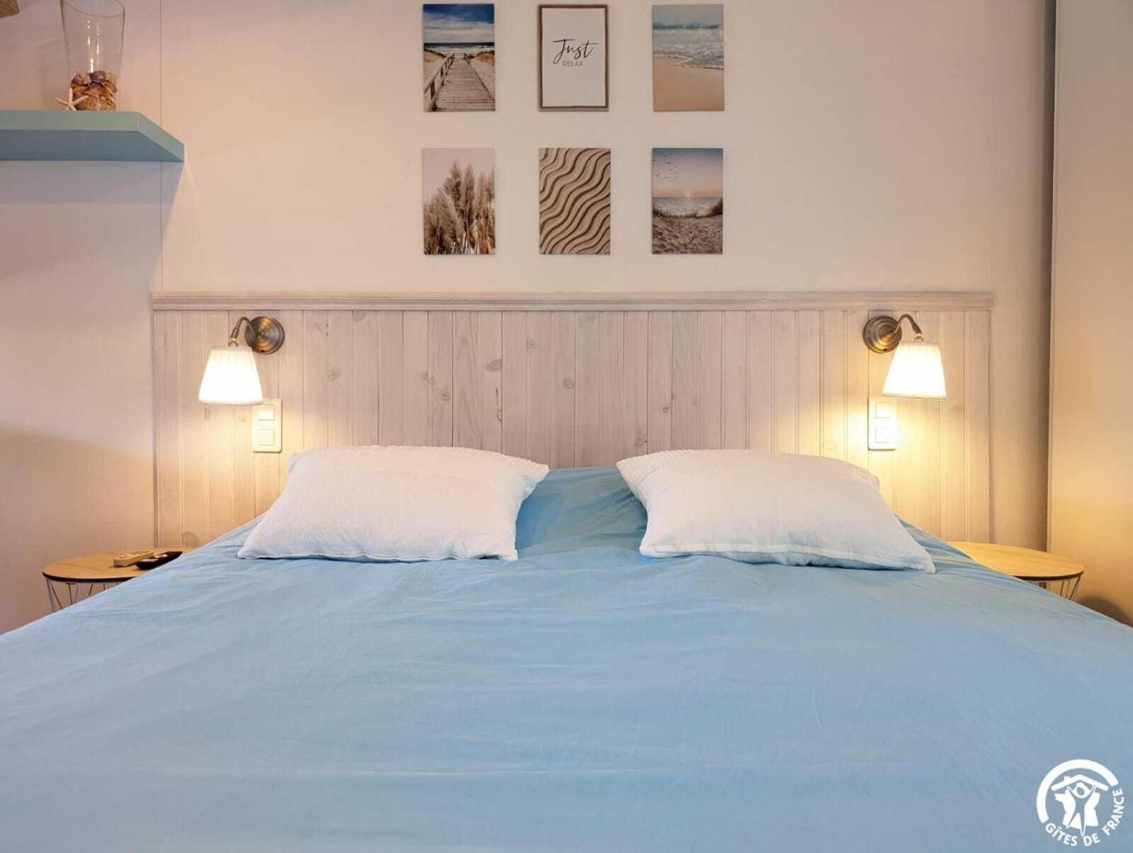 Bed and Breakfast La Maison Millesime La Caunette Exterior foto